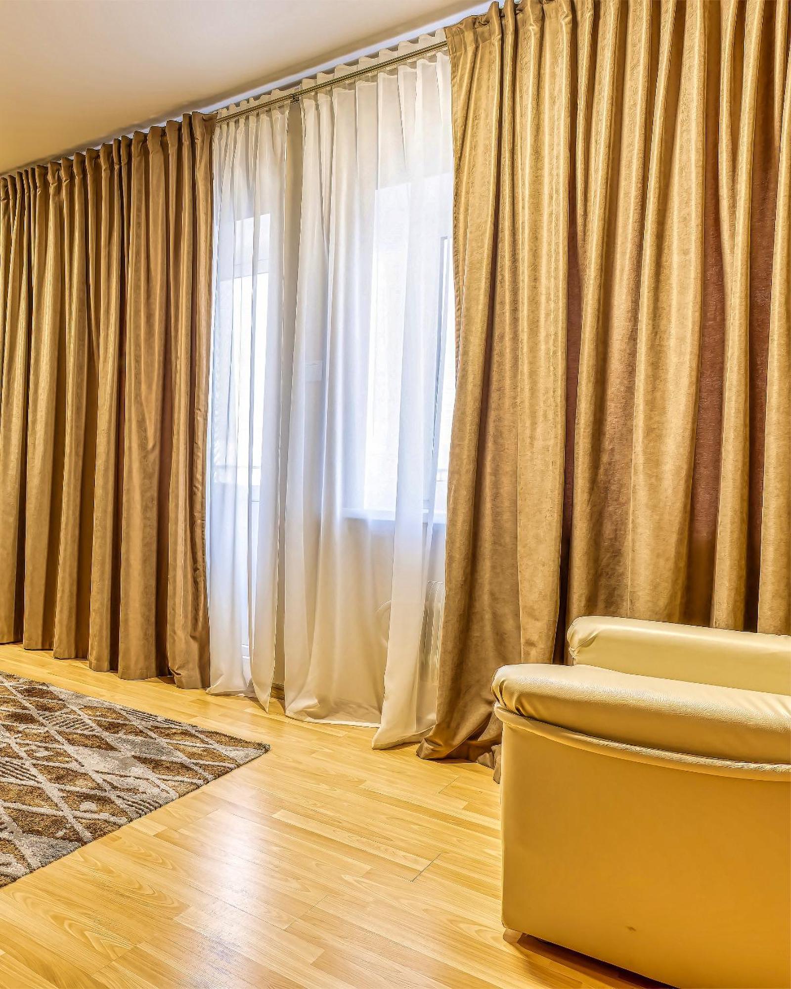 Sv Hotel, Restaurant & Airport Parking Todiresti  外观 照片
